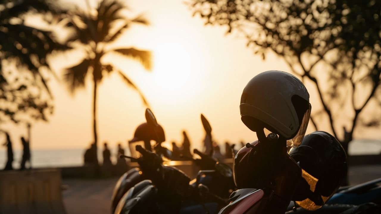 Bateria 10Ah para moto - Honda CB300 Yamaha Fazer 250