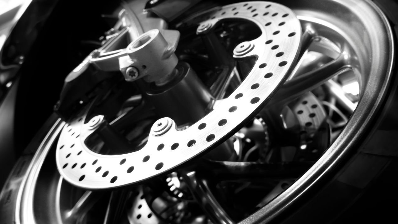 Honda CB300F Twister 2024 - a naked mais tecnologica do segmento popular